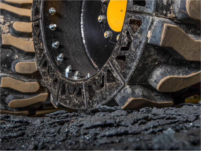 Factors to Consider When Choosing 15 Inch Skid Steer Tires