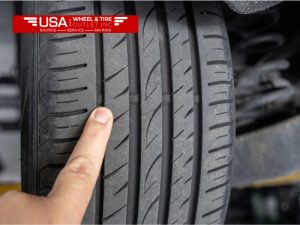 How to Evaluate the Tread Depth of Tires